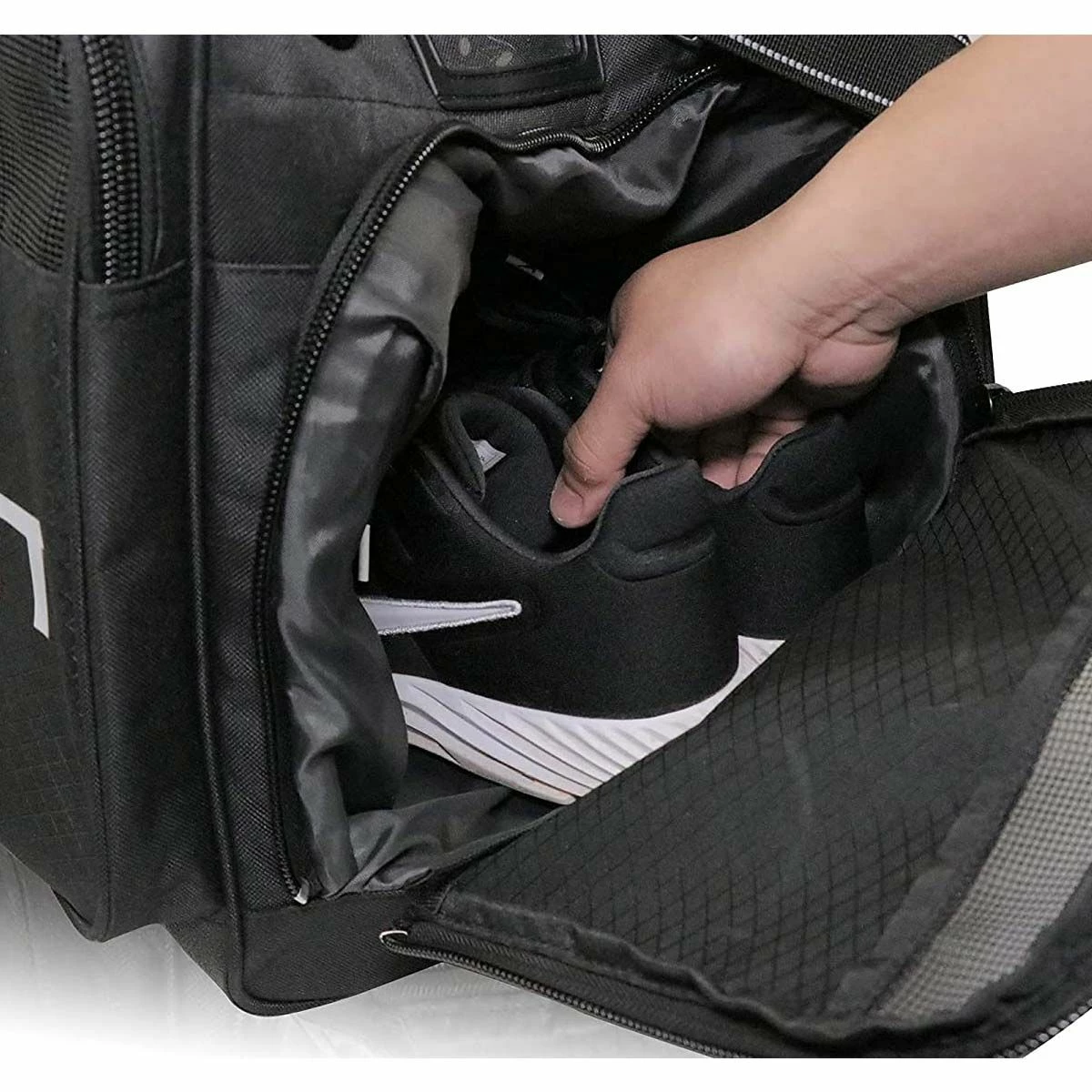 Best Pirce β¨ POWERNET Pro Player Bat Duffel π 4 Best Pirce β¨ POWERNET Pro Player Bat Duffel π - Image 4