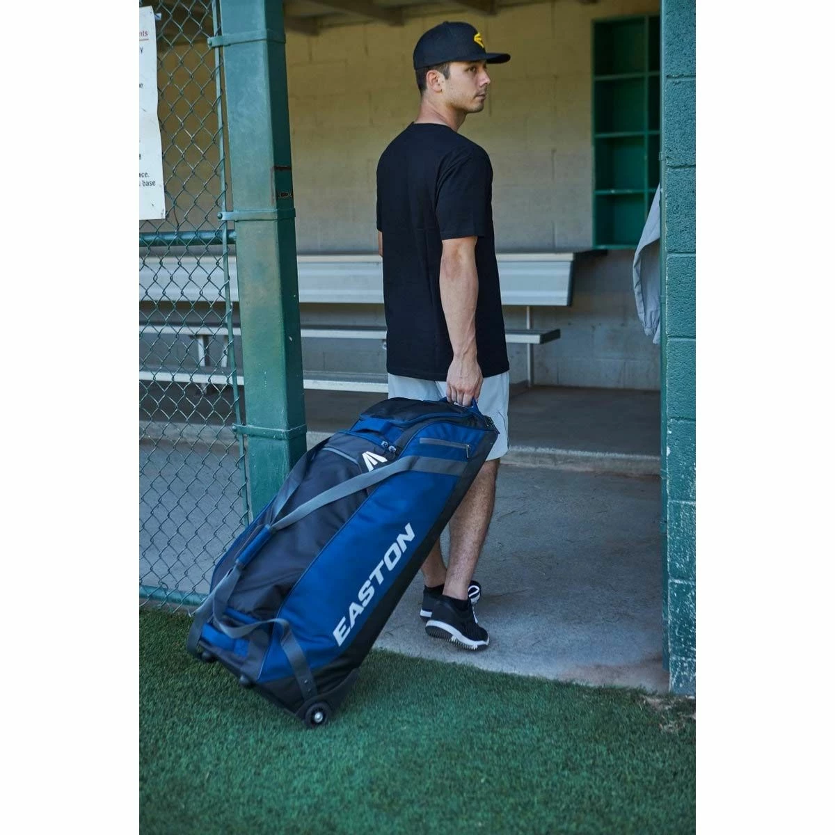 Outlet ๐ Easton Matrix Wheeled Equipment Bag Black ๐ 5 Outlet ๐ Easton Matrix Wheeled Equipment Bag Black ๐ - Image 5